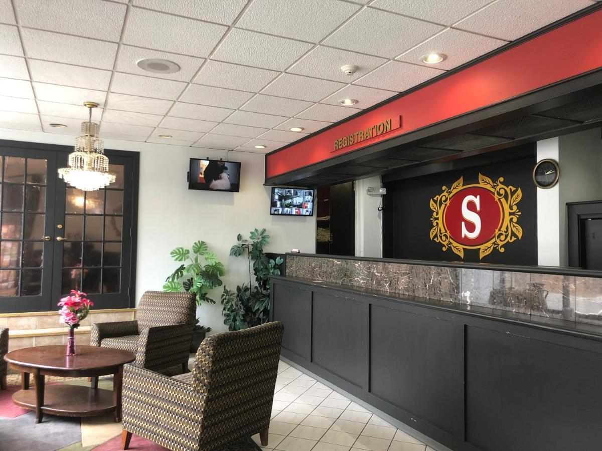 Schenectady Inn Bagian luar foto