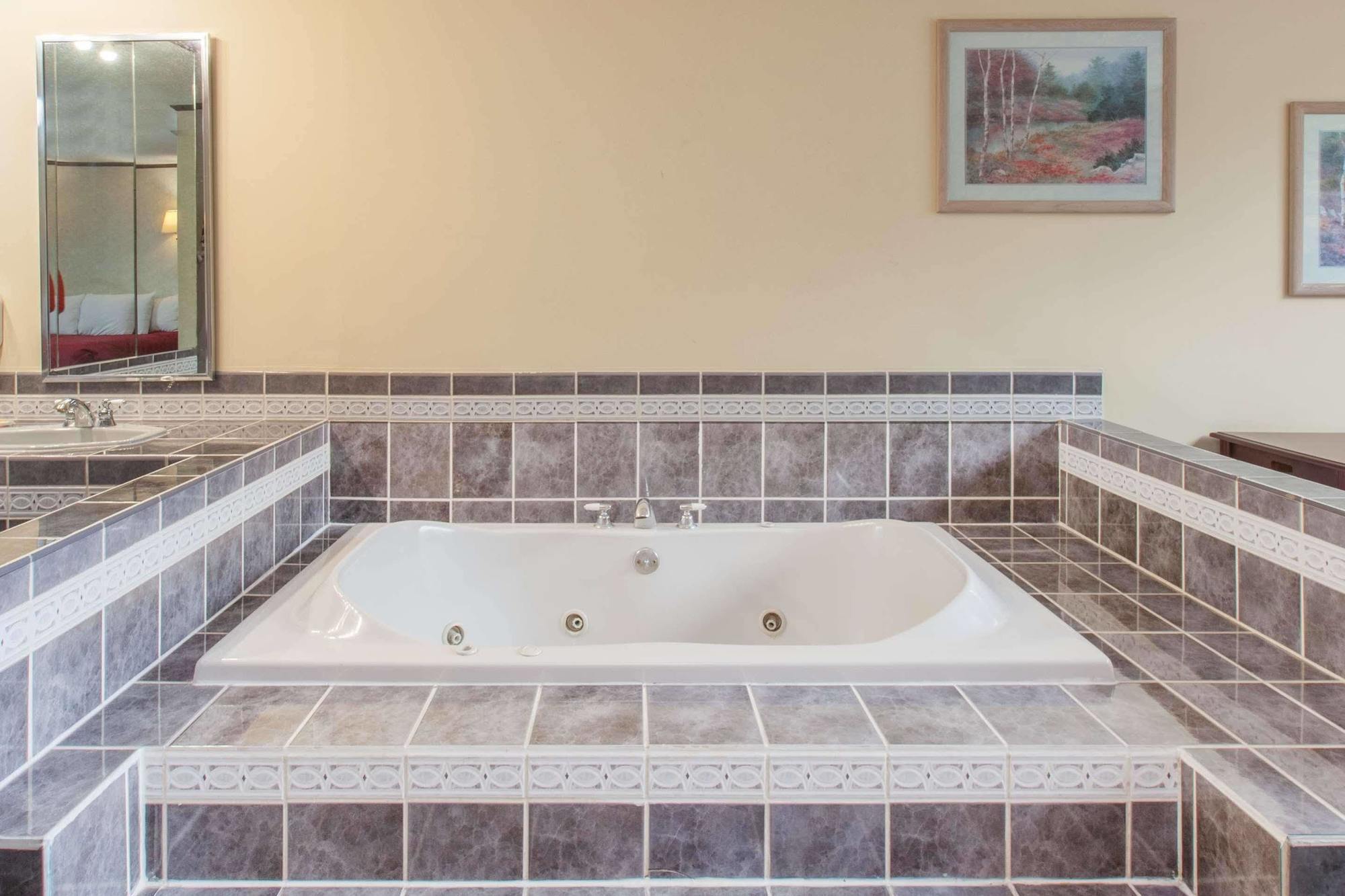 Schenectady Inn Bagian luar foto